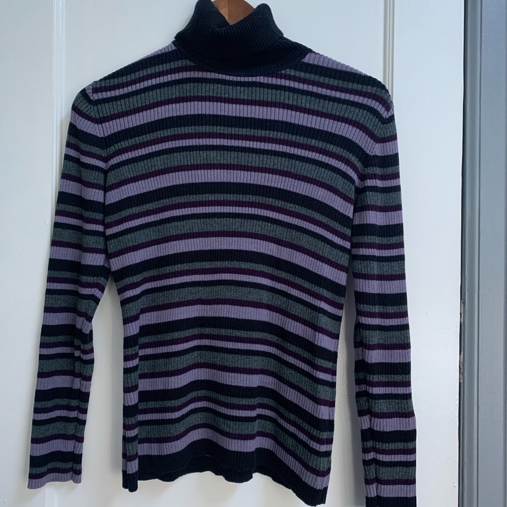 turtleneck